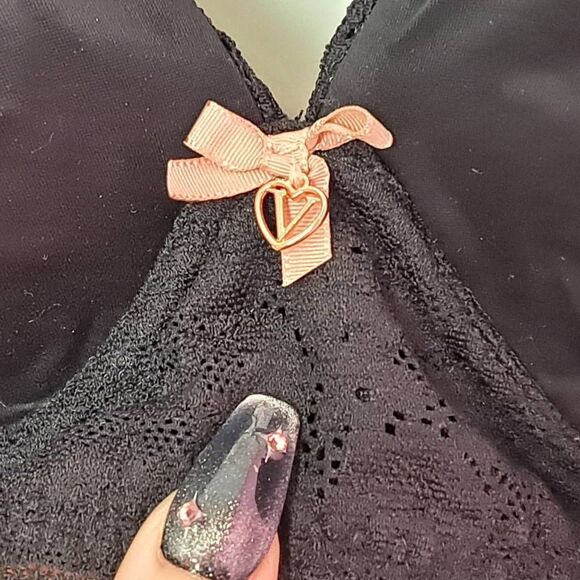 Victoria's Secret Women's Plus Size Body by Victoria Lined No Wire Bra Black siz - Picture 4 of 9